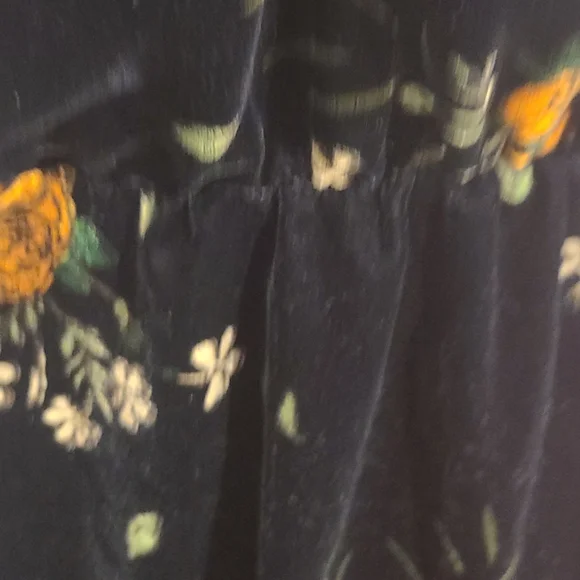 Zara Black Midi Dress Velvet Floral - Picture 8 of 9